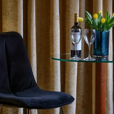 Szálloda Shearwater & 4*