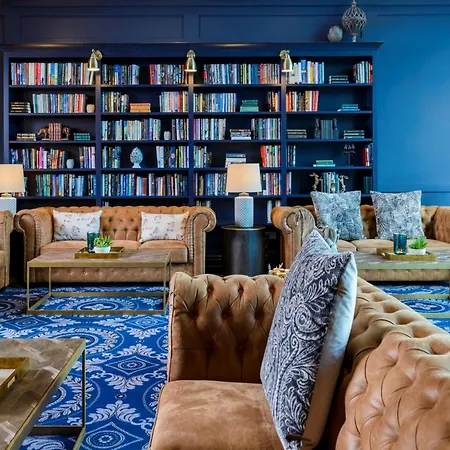 Szálloda Shearwater & 4*