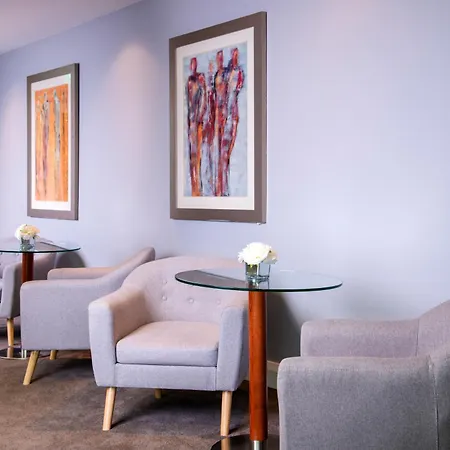 Shearwater & Hotel 4*
