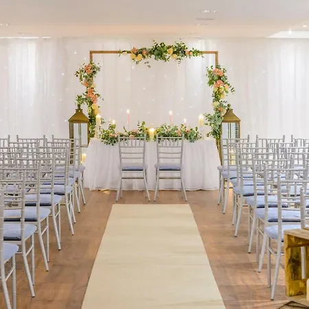 Shearwater & Otel Ballinasloe