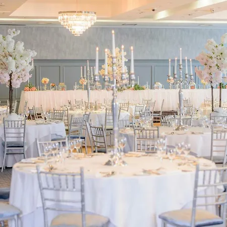 Hotel Shearwater &
