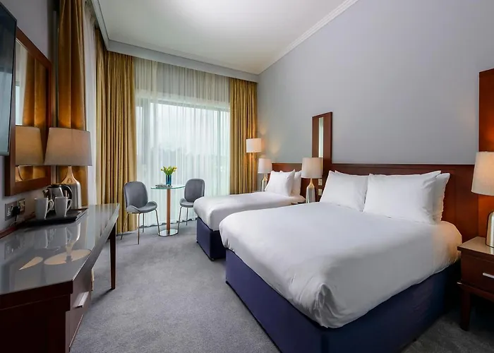 Hotel Shearwater & 4*