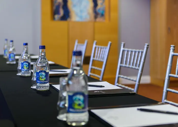 Otel Shearwater & 4*