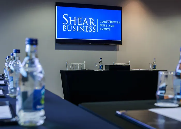 Shearwater & Otel 4*