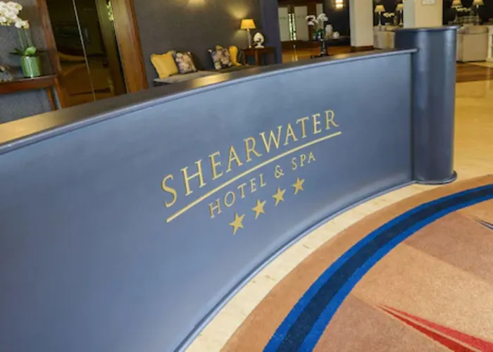 Otel Shearwater &