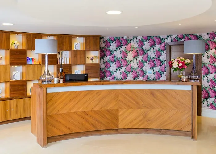 Shearwater & 4* Ballinasloe