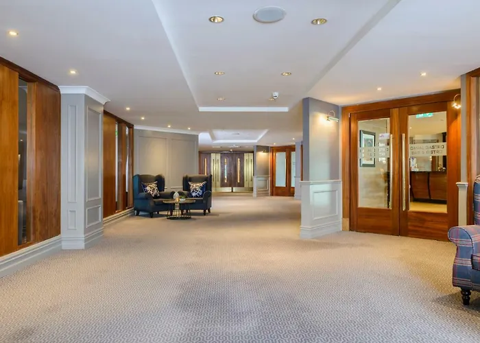 Shearwater & Otel 4*