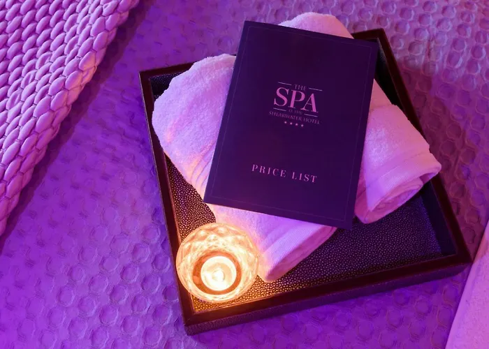 Hotel Shearwater & 4*